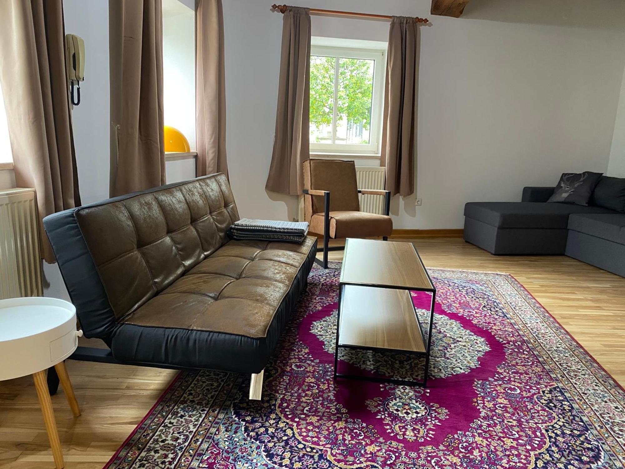 Apartment In Historic Town House Гмунден Экстерьер фото